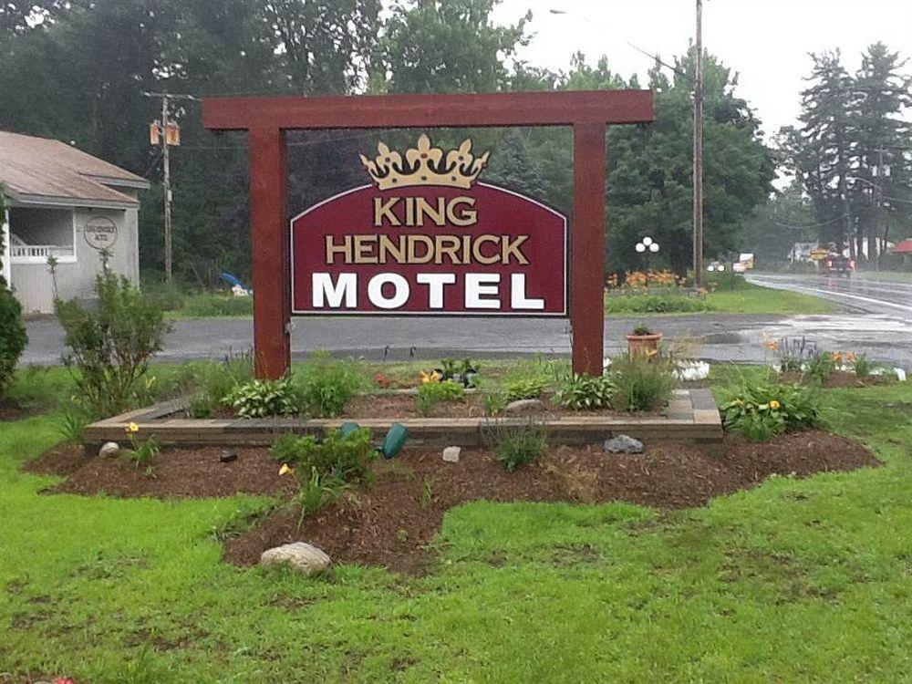 לייק ג'ורג' King Hendrick Motel And Suites מראה חיצוני תמונה