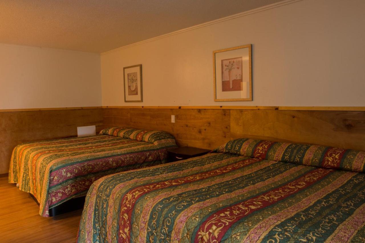 לייק ג'ורג' King Hendrick Motel And Suites מראה חיצוני תמונה
