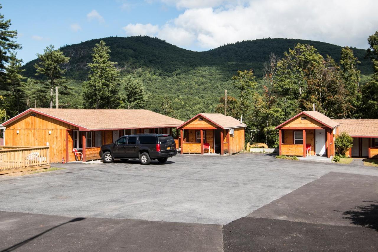 לייק ג'ורג' King Hendrick Motel And Suites מראה חיצוני תמונה